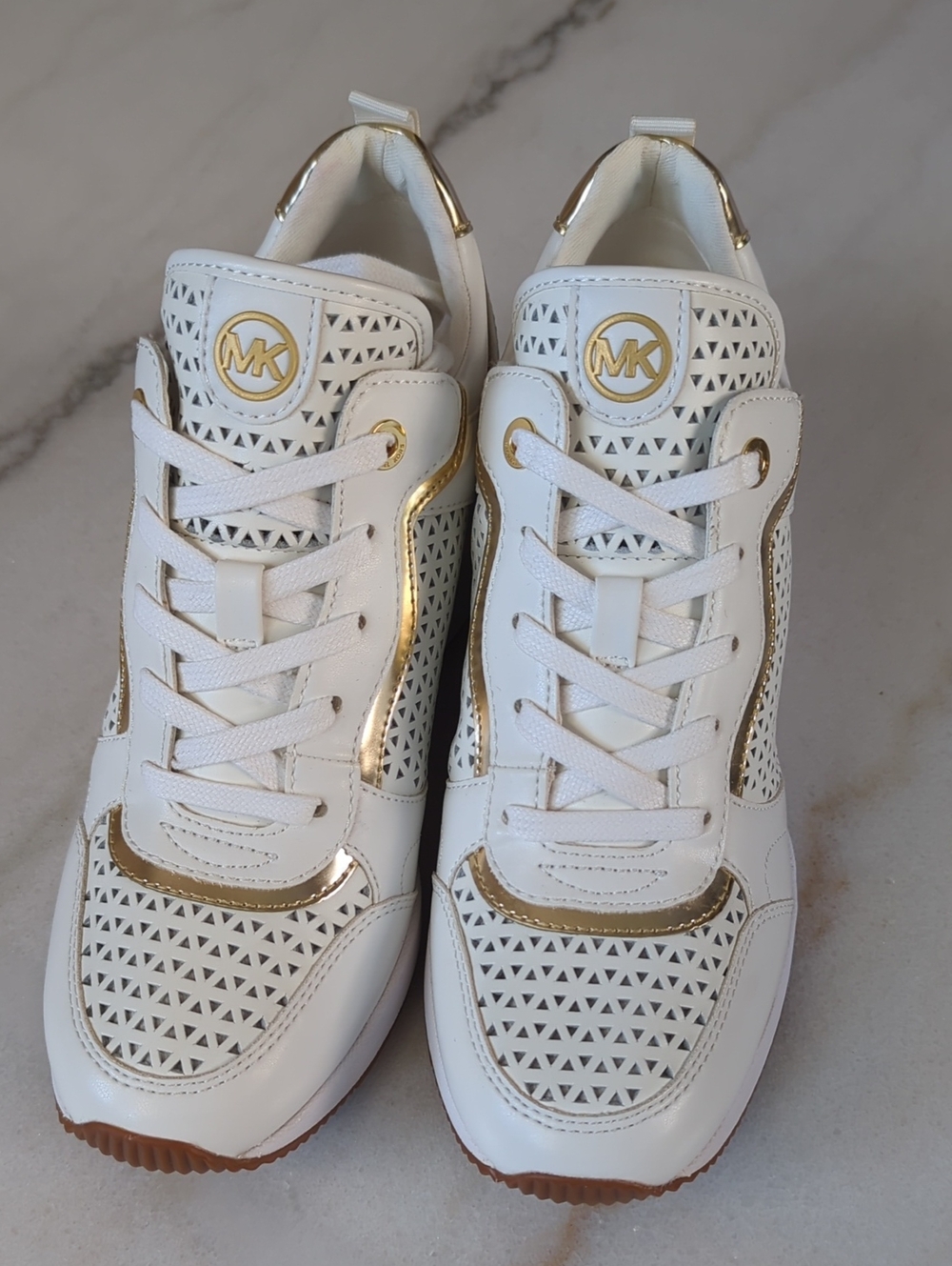 NWT Michael Kors White Sneakers with Gold Accents Size 7.5